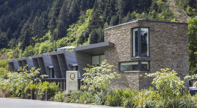 Queenstown Park Boutique Hotel Esterno foto